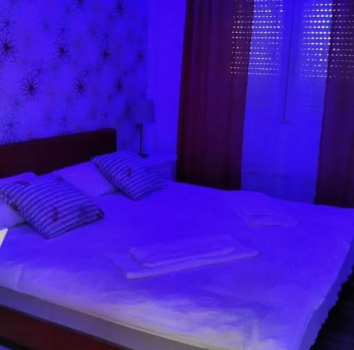 아파트 Lux Ristic 2 *